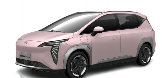 AION Y Plus عالية السرعة صديقة للبيئة للسيارات الكهربائية لمسافات طويلة 510 كم / 610 كم