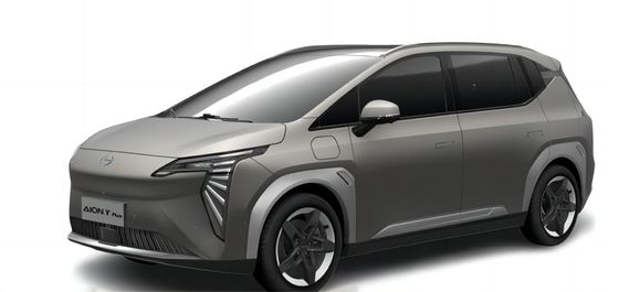 AION Y Plus سيارات كهربائية طويلة الأميال 150 كم / ساعة مركبة كهربائية ذات توجيه يسار