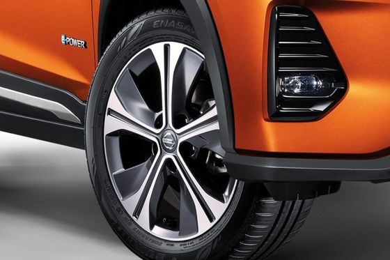 Nissan Kicks e-Power 2023 a 5 Seater Crossover 8 ألوان متوفرة ، Kickover Niro و Forester و Vitara و Kadjar.