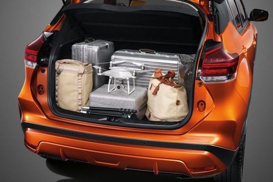 Nissan Kicks e-Power 2023 a 5 Seater Crossover 8 ألوان متوفرة ، Kickover Niro و Forester و Vitara و Kadjar.