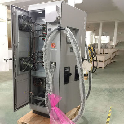 120kw معدات توريد المركبات الكهربائية التجارية IP55 EV DC شاحن سريع 60HZ