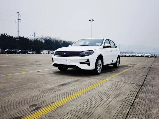 Dongfeng Forthing Family SUV Car New Energy PHEV EV Car 150km / h