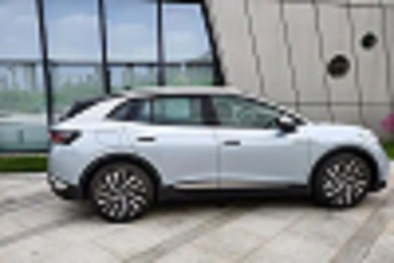 0.67h سريع الشحن سيارة كهربائية طويلة المدى 425 كم VW ID 4X طاقة جديدة