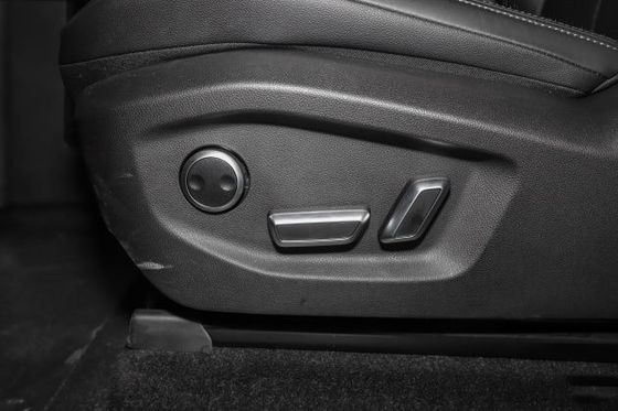 403 كم سيارات كهربائية نقية طويلة المدى AIWAYS U5 بسرعة 160 كم / ساعة