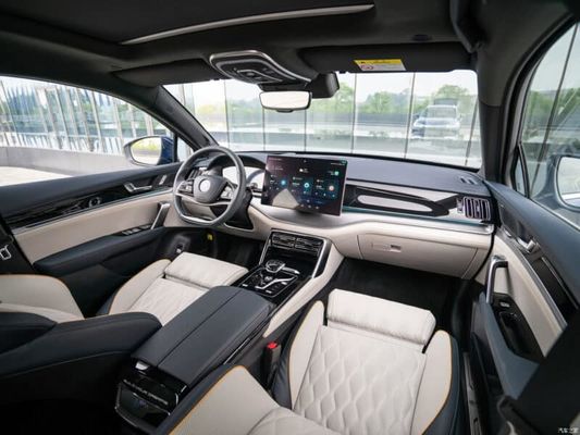 مجموعة سيارات كهربائية نقية بطول 730 كم