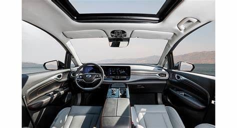 اليد اليسرى AION V سيارة كهربائية 500 كيلومتر المدى 5 مقاعد سيارة الدفع الرباعي للبالغين المراهقين