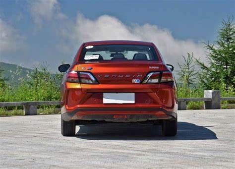 Dongfeng Nissan Venucia D60 EV 2500mm - 3000mm Wheelbase Left Drive Car