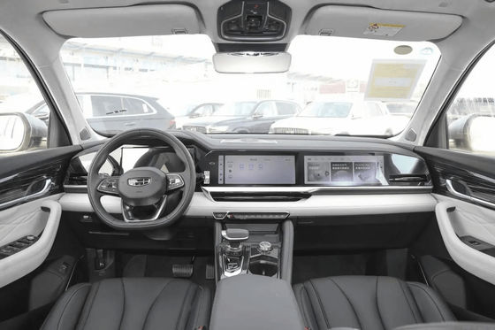 جيلي Xingyue L SUV للسيارات الكهربائية AWD PHEV Left Drive سيارة كهربائية 215 كم / ساعة