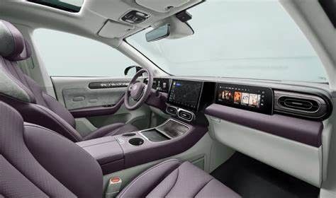 السيارات الكهربائية عالية السرعة سيارات الدفع الرباعي الطاقة الجديدة Lingpao C11 للبالغين