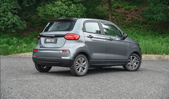 سيارات الدفع الرباعي الكهربائية الصغيرة 100 كم / ساعة Leapmotor T03 CLTC 403km EV سيارات الدفع الرباعي