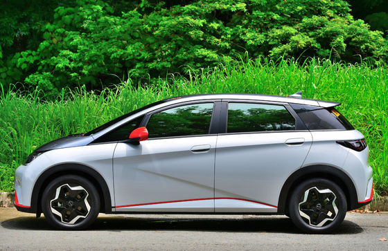 بي واي دي دولفين 2022 سيارة كهربائية نقية 5 أبواب 150 كم / ساعة 2700 مم قاعدة عجلات