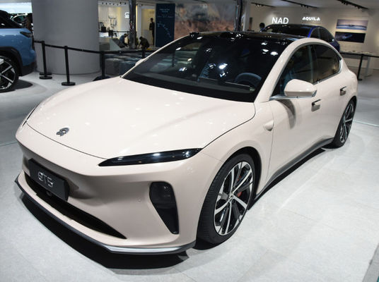 سيارات كهربائية عالية الأداء 200 كم / ساعة Nio ET5 سيارات السيدان الكهربائية الفاخرة ذات المقود الأيسر