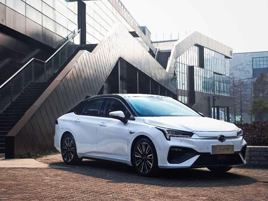 GAC Aion S سيارات كهربائية متوسطة محرك E واحد 135 كيلو واط سيارة سيدان فاخرة