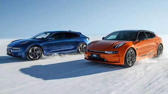 سيارات كهربائية كبيرة Zeekr 001 طويلة المدى بطول 732 كم من 6.9 إلى 100 كم / ساعة