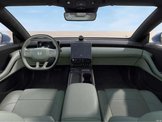 Nio EC6 سيارات كهربائية عالية الأداء 75 كيلو واط ساعة 5 أبواب 465 كيلومتر سيارة كهربائية متوسطة