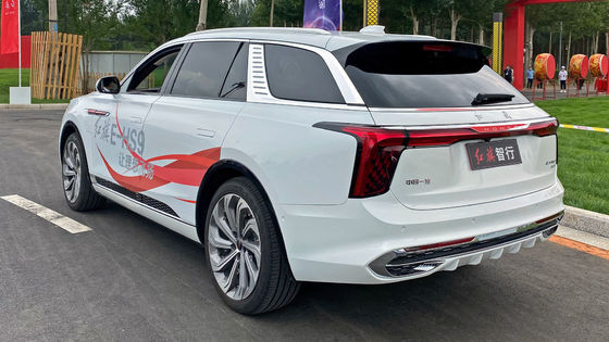 سيارات كهربائية فاخرة كبيرة SUV Hongqi E-HS9120 كيلو واط ساعة مدى 660 كم