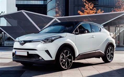 Toyota Izoa Pure Electric Cars Nedc 400km EV سيارات SUV 54.3kwh 150kw 300nm 204HP