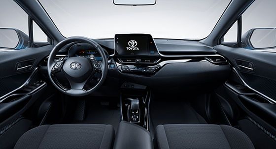 Toyota Izoa Pure Electric Cars Nedc 400km EV سيارات SUV 54.3kwh 150kw 300nm 204HP