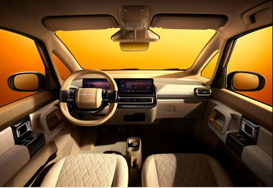 سيارات الدفع الرباعي الكهربائية الصغيرة للبالغين من السيارات Baojun Kiwi عالية السرعة طاقة جديدة 105 كم / ساعة