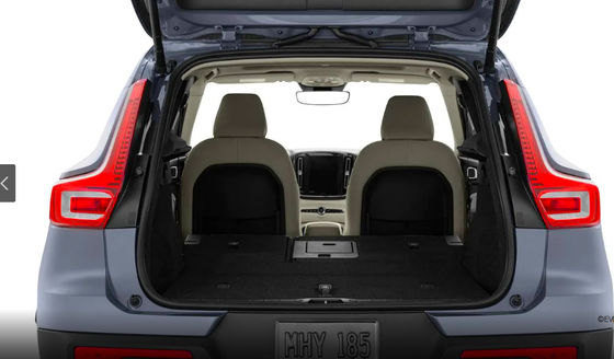 فولفو XC40 سيارات كهربائية نقية سيارات EV فاخرة مدمجة عالية السرعة 160 كم / ساعة