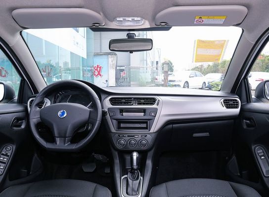 Dongfeng Elysee Pure Electric Cars سيارات سيدان الكهربائية الجديدة للطاقة 100 كم / ساعة