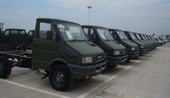 IVECO NJ2045SAAG ديزل مستعملة على الطرق الوعرة CHASSIS CAB مدى 500 كيلومتر