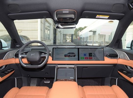 Xpeng G9 سيارات الدفع الرباعي الكهربائية الفاخرة كبيرة الحجم ذات 5 مقاعد بمدى 702 كم 200 كم / ساعة السرعة القصوى
