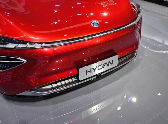Hycan A06 Pure Electric Cars 550km طويلة المدى الكهربائية 160km / h