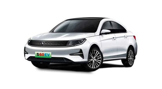 نطاق السيارات الكهربائية الصديقة للبيئة 415 كم Dongfeng Fengxing S60 180km / h