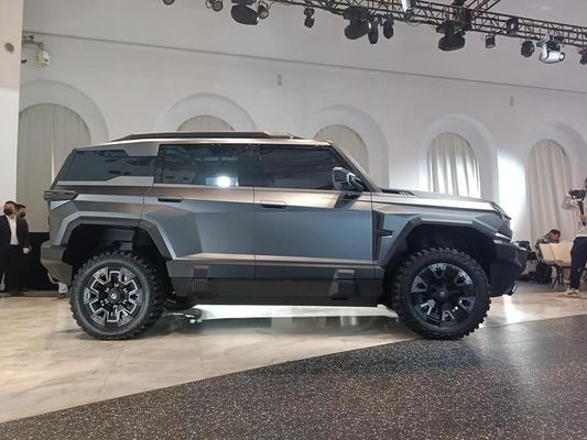 السيارة الكبيرة من طراز "إيف" في "دونغفينغ مينغشي إم-هيرو 917 إيف" بدأ إنتاجها 1000 حصان 505 كيلومتر