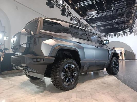 السيارة الكبيرة من طراز "إيف" في "دونغفينغ مينغشي إم-هيرو 917 إيف" بدأ إنتاجها 1000 حصان 505 كيلومتر