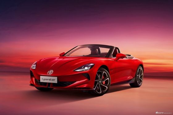 سيارات الكهرباء النقية من طراز "إم جي سايبرستر" ذات نطاق 501 كم وسرعة 193 كم