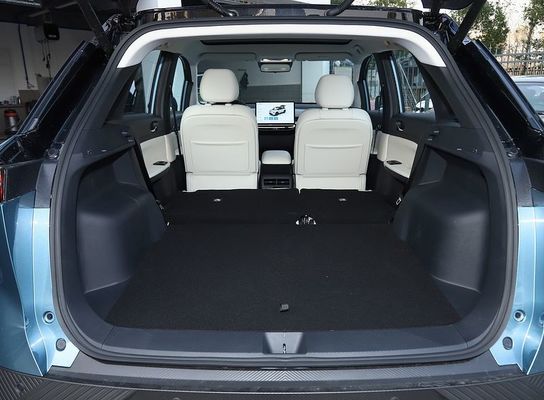 طراز Dongfeng VenuciaS New EV: VX6 5door/Seats عائلة SUV الكهربائية النقية CLTC520km 165km/H