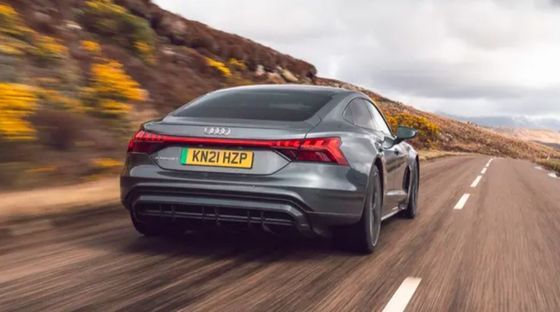 2023 أودي e-Tron GT السيارة الكهربائية الأربعة الأبواب النهائية مع 673 حصان 480 كم CLTC و 93.4 كيلوواط سعة البطارية