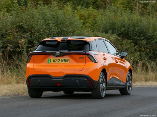 الطاقة الجديدة 2024 السيارة الكهربائية النقية الأكثر سخونة MG4 EV مع 250N.m عزم الدوران ماكس. 986l مساحة صندوق كبيرة جدا