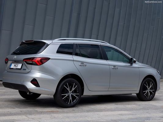 السيارة الكهربائية المريحة الكاملة في MG 5 EV مع نطاق لائق 344km وقدرة شحن فائقة