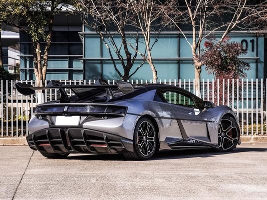 بي واي دي يانغ وانغ U9 سيارة رياضية عالية المستوى 300 كم / ساعة كهربائية نقية 1306 حصان