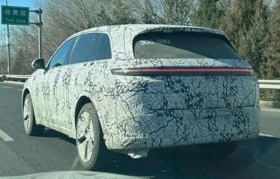 2024 مبيعات مسبقة جديدة الهجينة لي أوتو L6 2024 سيارة كهربائية فاخرة 4WD ليشيانغ L6 E-REV SUV لي L6 سيارة طاقة جديدة