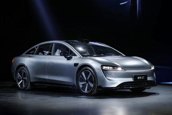 2024 تشيري Huawei LUXEED S7 الجديدة 2024 السيدان الكهربائي الفاخر LUXEED S7 مع 12.4kw / h استهلاك سيارة وقوف السيارات الذاتية