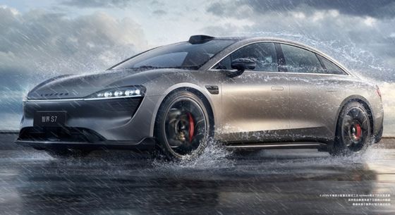 2024 تشيري Huawei LUXEED S7 الجديدة 2024 السيدان الكهربائي الفاخر LUXEED S7 مع 12.4kw / h استهلاك سيارة وقوف السيارات الذاتية