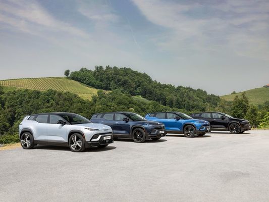 سيارات الدفع الرباعي الكهربائية المطلوبة المميزة فيسكر أوشن طاقة سيارات الدفع الرباعي الكهربائية مع 556 حصان/737Nm