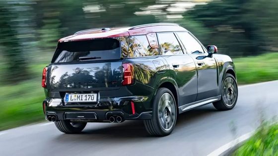 2024 سيارة كهربائية نقية ميني كوبر Countryman E عائلة SUV مع شكل مربع 462km مدى مع 150km من طاقة المحرك