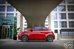 2024 FIAT 500e FWD سيارات كهربائية مصغرة بطارية 42 كيلوواط مع سرعة قصوى 94 ميل في الساعة
