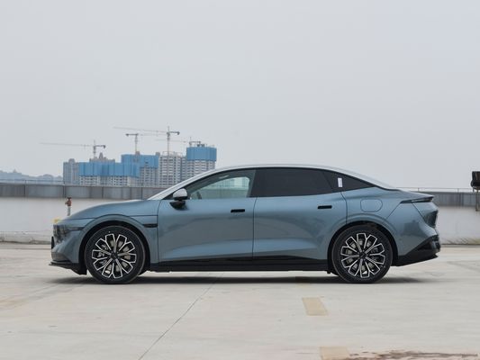 2024 زيكر 007 سيارة كهربائية عالية السرعة سيارة طاقة جديدة مدى 770 كم