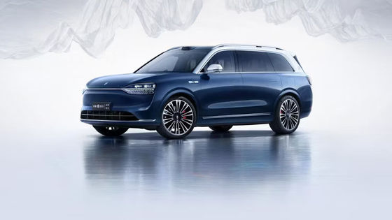 AITO M9-SUV كهربائية فاخرة ومزودة بالتكنولوجيا مع داخلية مستوحاة من الهواتف الذكية، خيارات محرك مزدوج