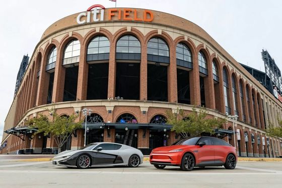 2024 مولن جي تي سيارة رياضية كهربائية نقية بمدى 380 كم 4.2s 0-100km / h التسارع