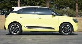 أحدث السيارات النقية للطاقة الكهربائية (دونغفينغ نامي 01 هاتش بيك) والسيارة ذات النطاق المذهل والبطارية الصلبة