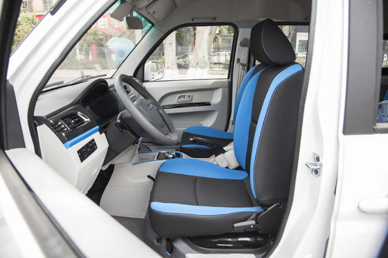 2023 الإصدار القياسي سيارة ركاب كهربائية نقية مصغرة مع 238 كيلومتر مدى وباب انزلاق لسهولة على