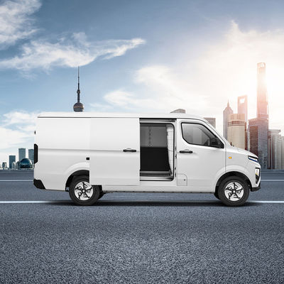 سعة حمولة فائقة 6m3 حجم مع 220N.m عزم RWD نموذج Farizon Xingxiang V جديدة طاقة شاحنة