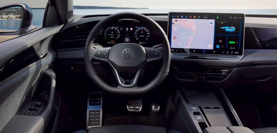 سيارة فولكسفاغن الجديدة فولكسفاغن باسات PHEV 2024 مع 268 حصان و 400Nmof عزم،7.4s التسارع